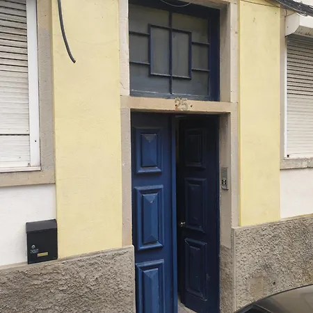 Lisbon, Cozy T1 In Historical Center, Penha De Franca, Apartment *