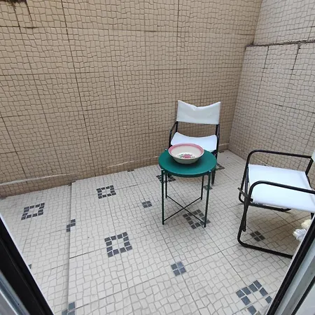 Lisbon, Cozy T1 In Historical Center, Penha De Franca, *
